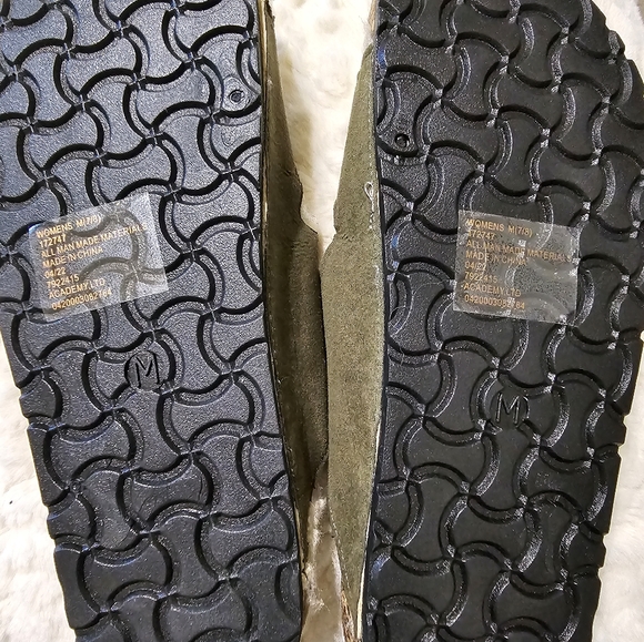 Womens sandals - Picture 3 of 3